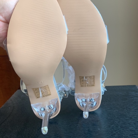 Stilettos Clear Ankle Strap Heels Crystal Embellished Women’s Size 9 - Picture 9 of 16